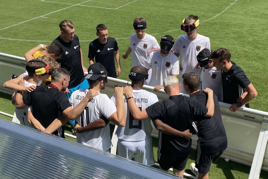 Blindenfußball-EM: Deutsches Team verpasst Bronze im Sechsmeterschießen