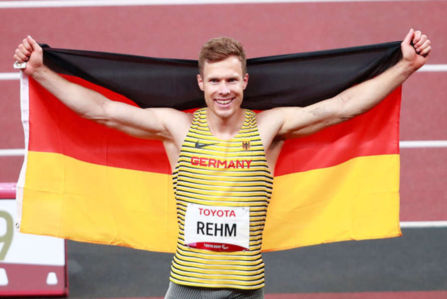 Markus Rehm fliegt zum dritten Weitsprung-Gold in Serie